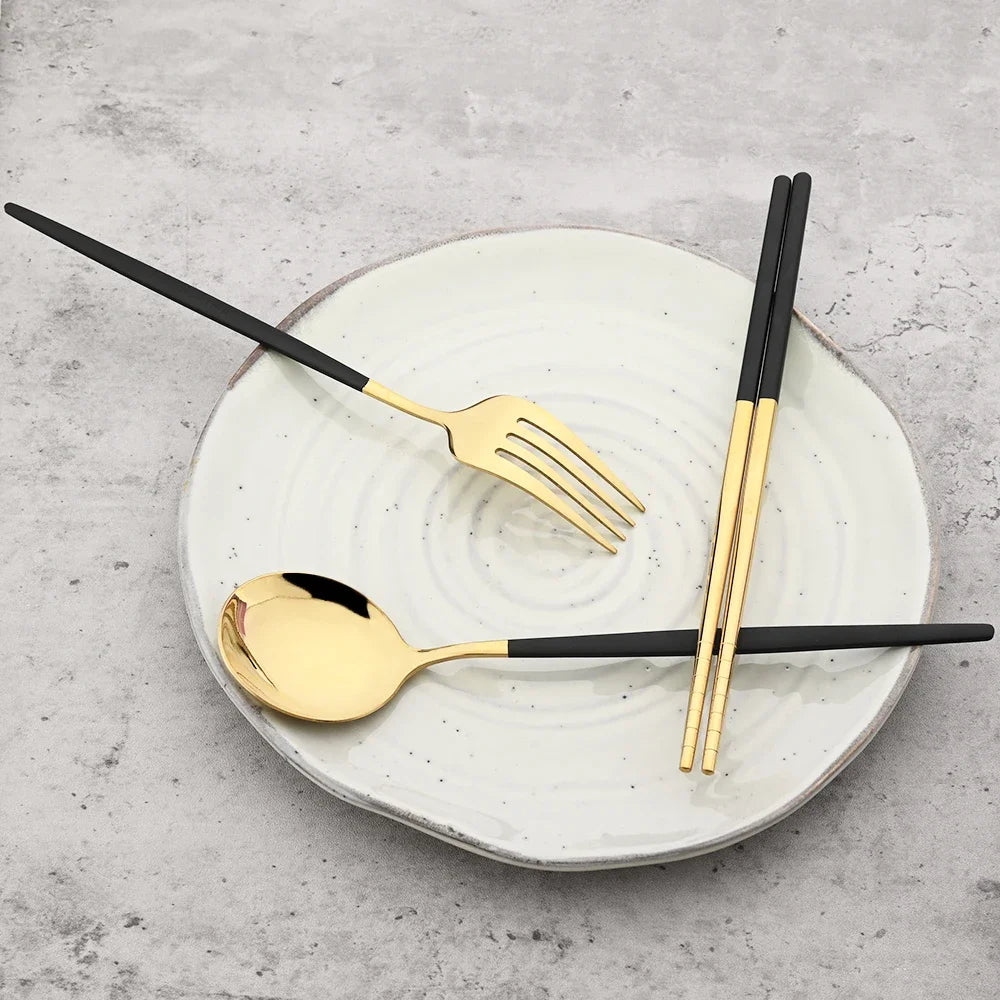 4pcs Black Silver Portable Cutlery Set